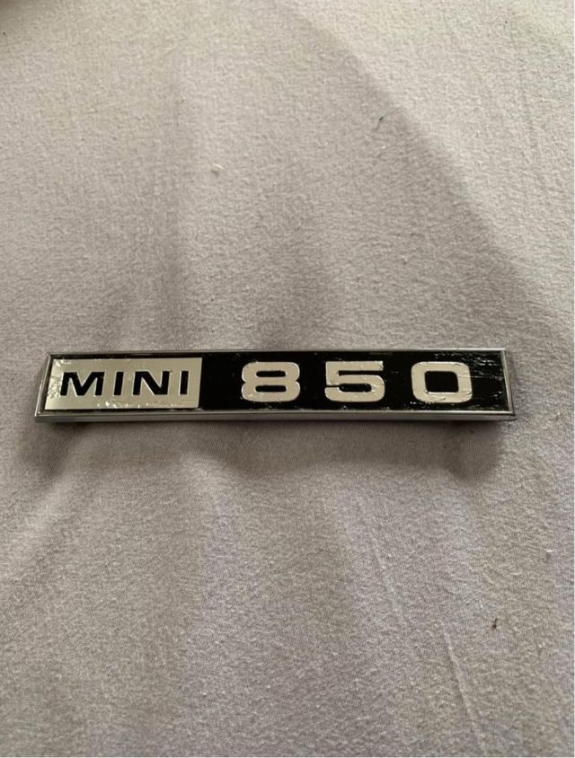 Mini 850 Emblema Austin Authi Classic