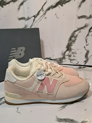 Zapatillas New Balance 36 Rosa y Blanco