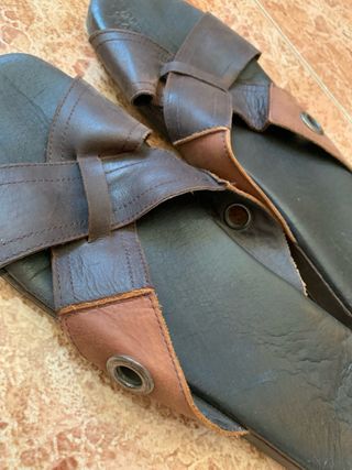 Sandalias de piel para caballero