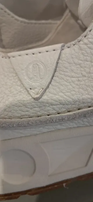 Zapatos Clarks Hombre Talla 43 Blancas Nuevas