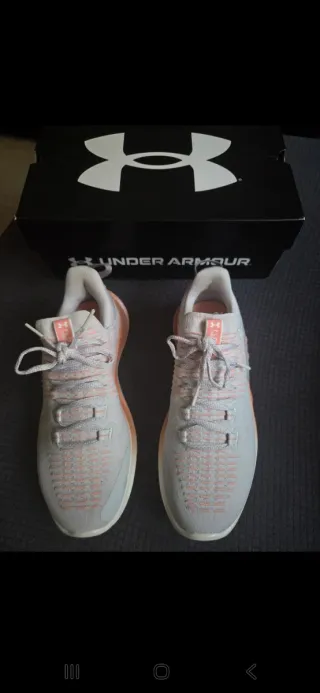 Zapatillas Under Armour Flow Dynamic Talla 40