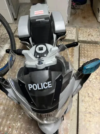 Moto Policía BMW Juguete