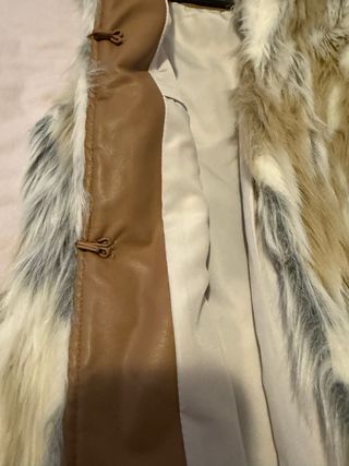 Colete Tiffosi pelo sintético cinto castanho