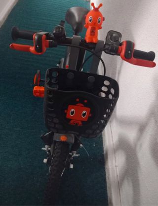Bici infantil con asiento y accesorios