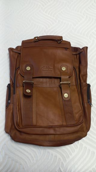 Mochila de piel