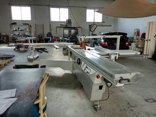 Sierra de carpintería profesional