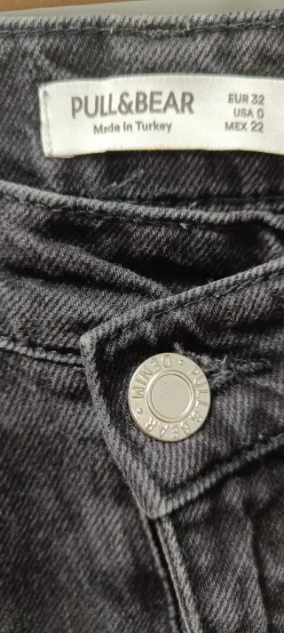 Pantalón vaquero negro