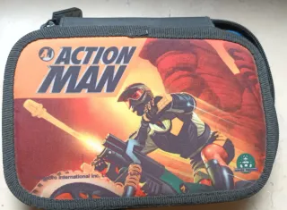 Zaino Action Man anni 2010 + il portapastelli