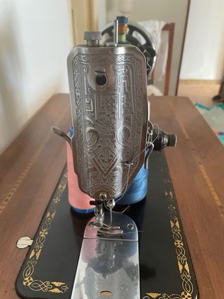 Máquina de coser Sigma antigua