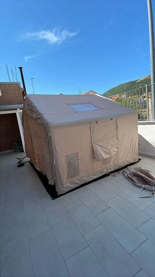 Tenda gonfiabile 4 stagioni.