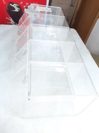 Vitrina expositora de metacrilato