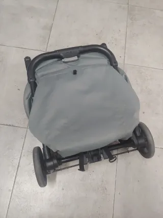 Silleta Bebé Inglesina Gris
