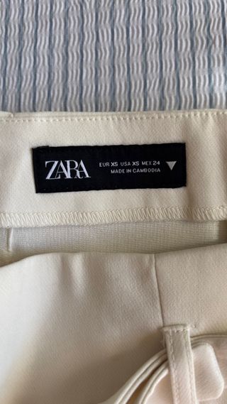 Falda pantalón Zara cinturón beige XS