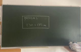 Pizarra verde 2'30 x 1'15 m