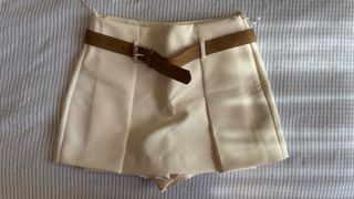 Falda pantalón Zara XS con cinturón