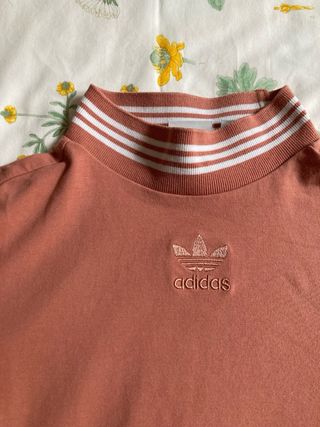 Camiseta Adidas rosa manga corta