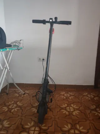 Patin eléctrico Xiaomi 30-35 km/h