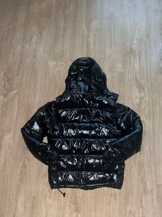 Chaqueta Moncler Negra Brillante