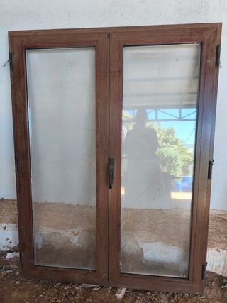 Ventana aluminio doble cristal 115x150