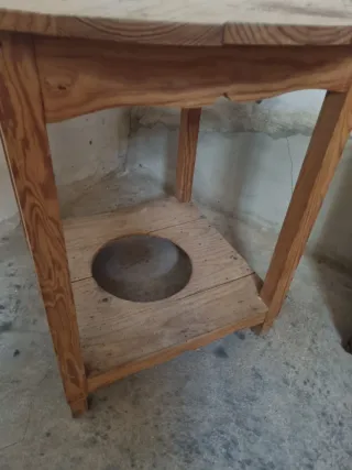 Mesa camilla rustica redonda de madera