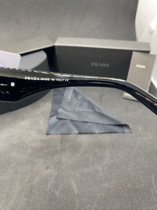 Occhiali da sole Prada neri