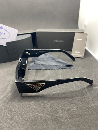 Occhiali da sole Prada neri