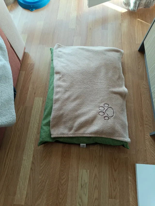 Cama para mascotas pequeña/mediana