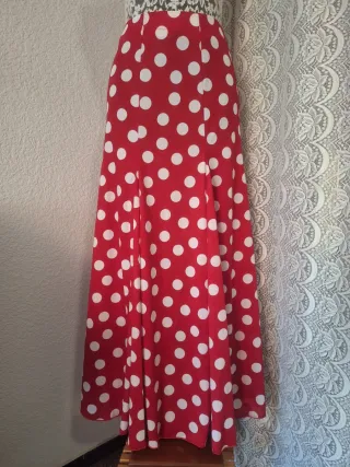 FALDA FLAMENCA NUEVA AJUSTADA CON VUELO S y M