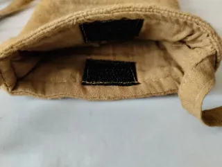 Bolso colgante Sastra beige y marrón