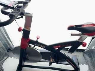 Bici Indoor Fytter RedMIUM + Soporte Tablet