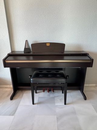 Piano Yamaha Clavinova CLP-115