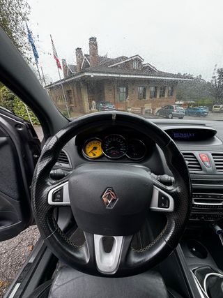 RENAULT MEGANE RS CUP