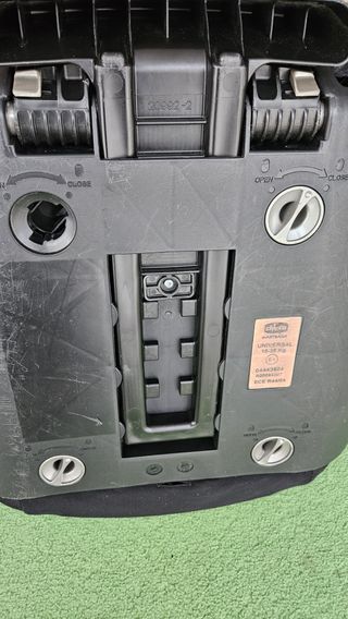 Silla coche Chicco Isofix 15-36kg