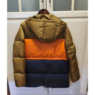 Plumífero Lacoste Marrón, Naranja y azul marino 