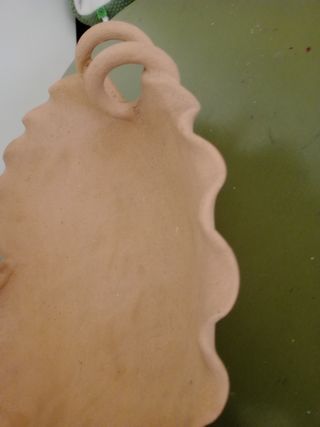 Centrotavola in terracotta con manici