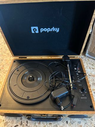 Tocadiscos Portátil Vintage Popsky + Vinilos
