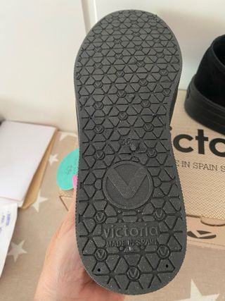 Zapatillas Victoria Negras Talla 36 Nuevas