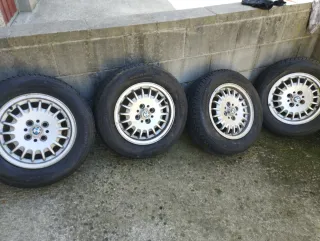 Llantas E30 con neumáticos