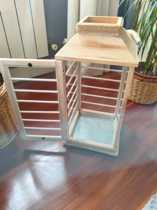 Farol de Madera con Cuerda.