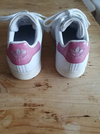 Adidas Stan Smith trasera rosa