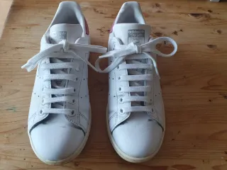 Adidas Stan Smith trasera rosa