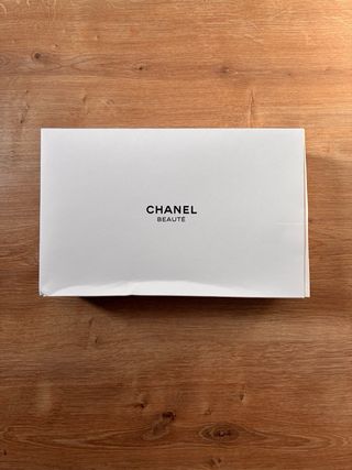 Borsa da toilette bianca Chanel