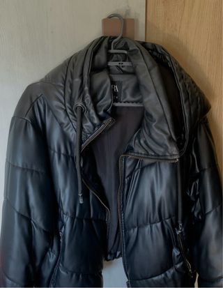 Abrigo acolchado Zara negro