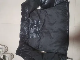 Chaleco de cuero negro