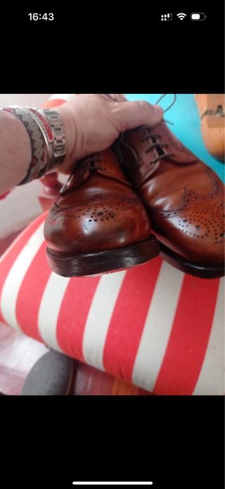 Crockett & Jones Cardiff Marron. 9,5 UK