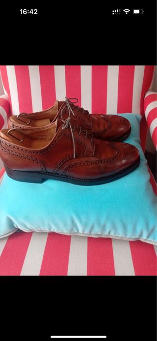 Crockett & Jones Cardiff Marron. 9,5 UK