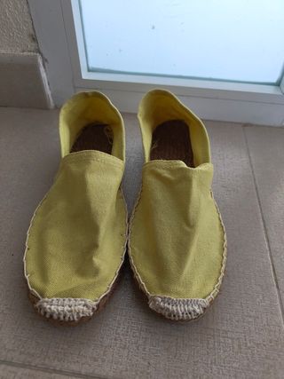 Alpargatas Amarillas Talla 39