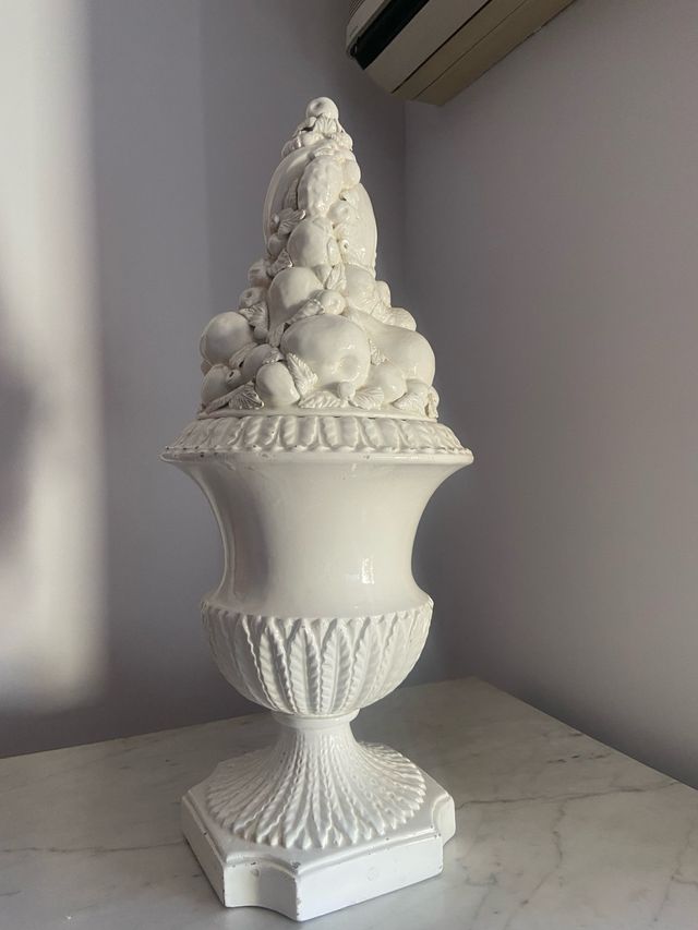 Frutero de cerámica blanco decorativo