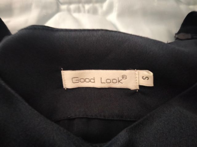 Blusa azul marino de Good Look