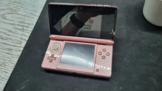 Nintendo 3DS Rosa NON FUNZIONA 